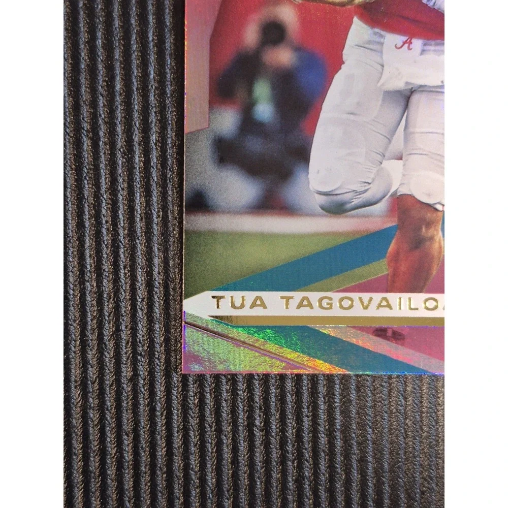 2020 Panini Donruss Elite Tua Tagovailoa #101 Rookies Pink (RC) Miami Dolphins